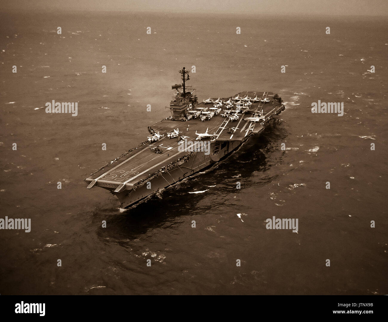 Uss forrestal hi-res stock photography and images - Alamy