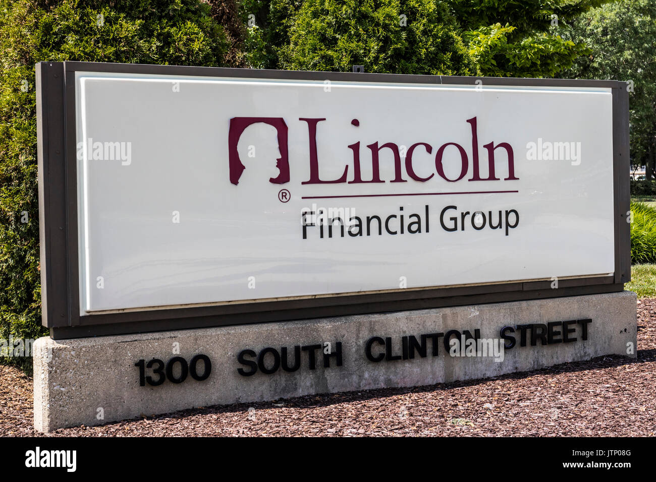 Ft. Wayne Circa August 2017 Lincoln Financial Group Office, Lincoln