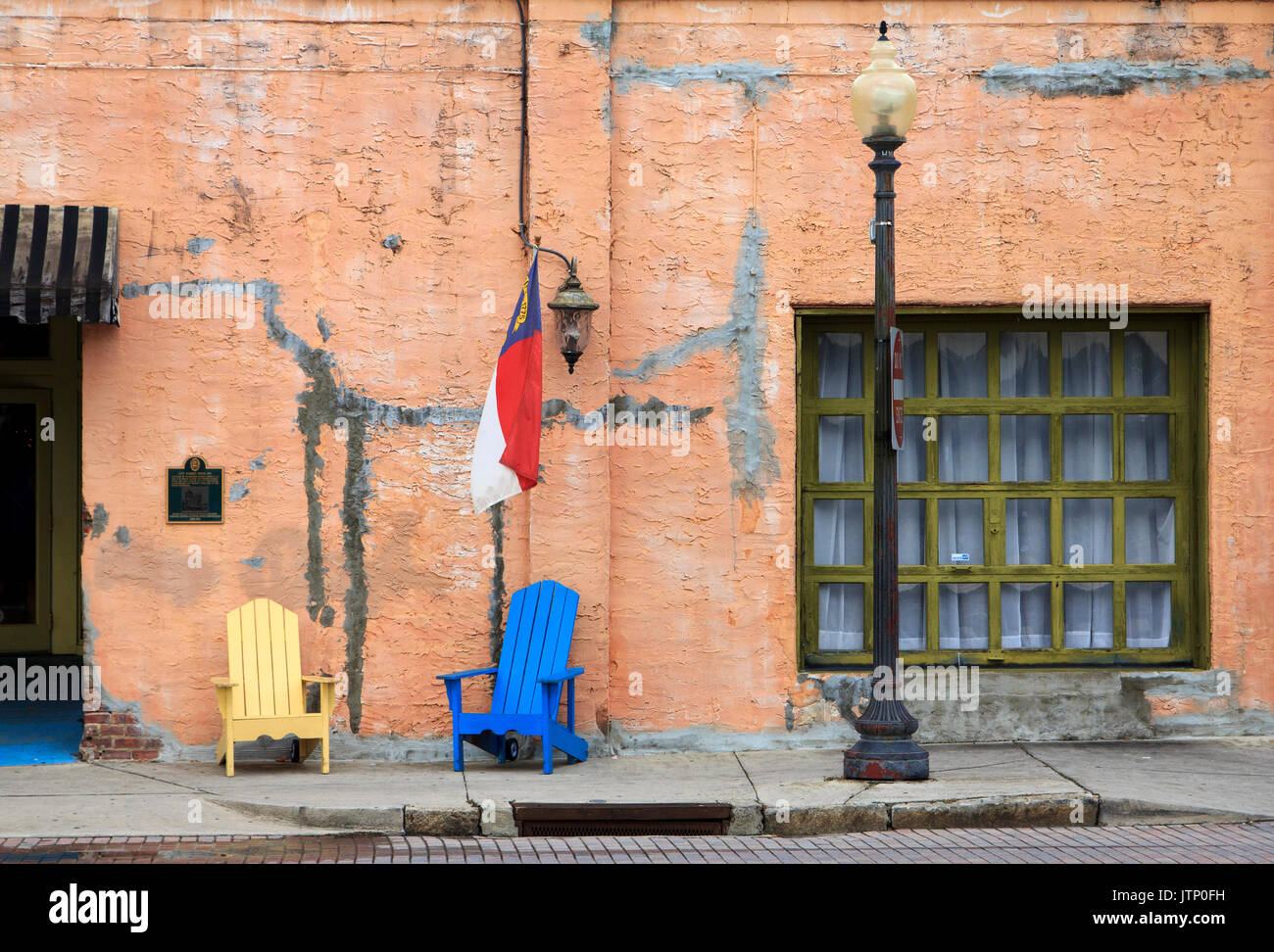 City Market along river walk Wilmington North Carolina Stock Photo Alamy