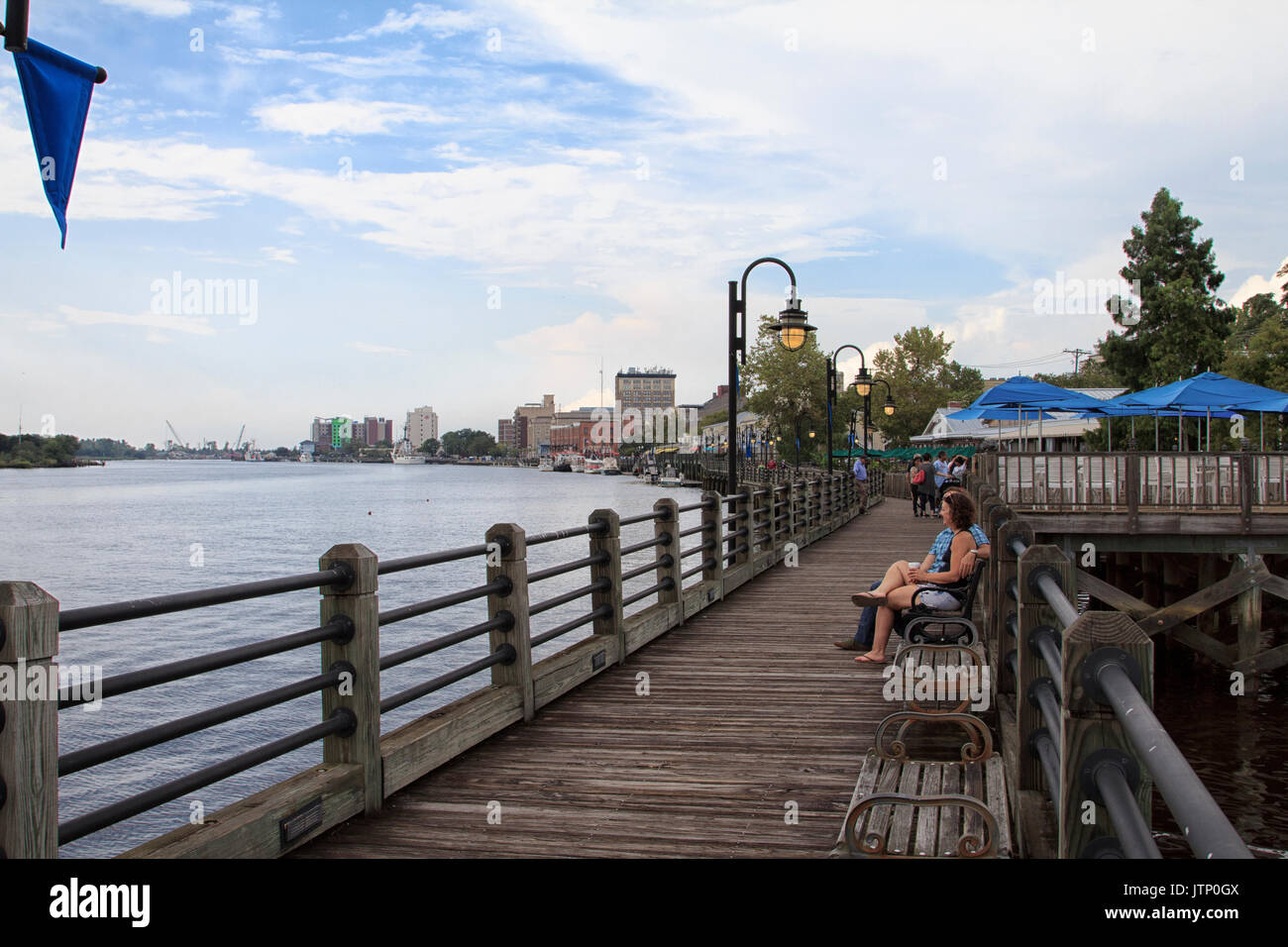 Wilmington river walk hires stock photography and images Alamy