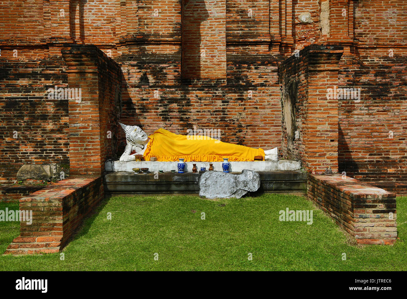Reclining Buddha statue at Wat Yai Chaimongkol Temple, Ayutthaya, Thailand Stock Photo