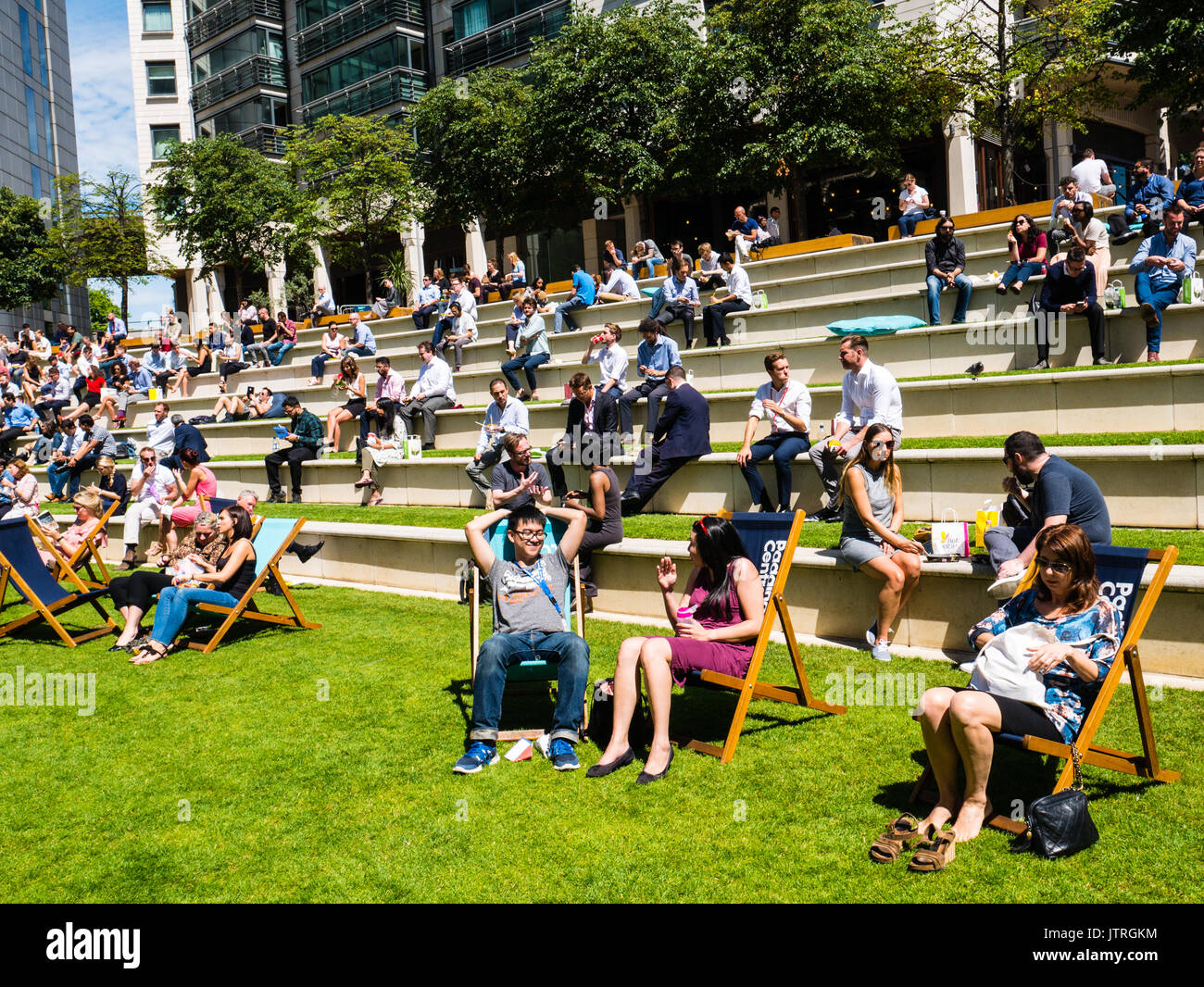 Sheldon Square Amphitheatre, Paddington Central, Paddington, City of Westminster, London, UK, GB. Stock Photo