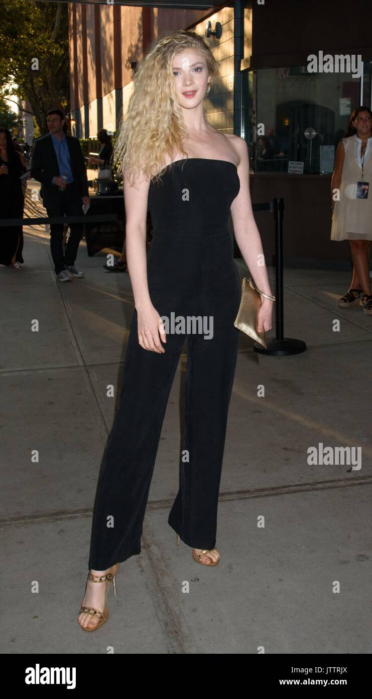 New York, NY, USA. 9th Aug, 2017. Elena Kampouris at arrivals for THE GLASS CASTLE Premiere, The School of Visual Arts (SVA) Theatre, New York, NY August 9, 2017. Credit: RCF/Everett Collection/Alamy Live News Stock Photo