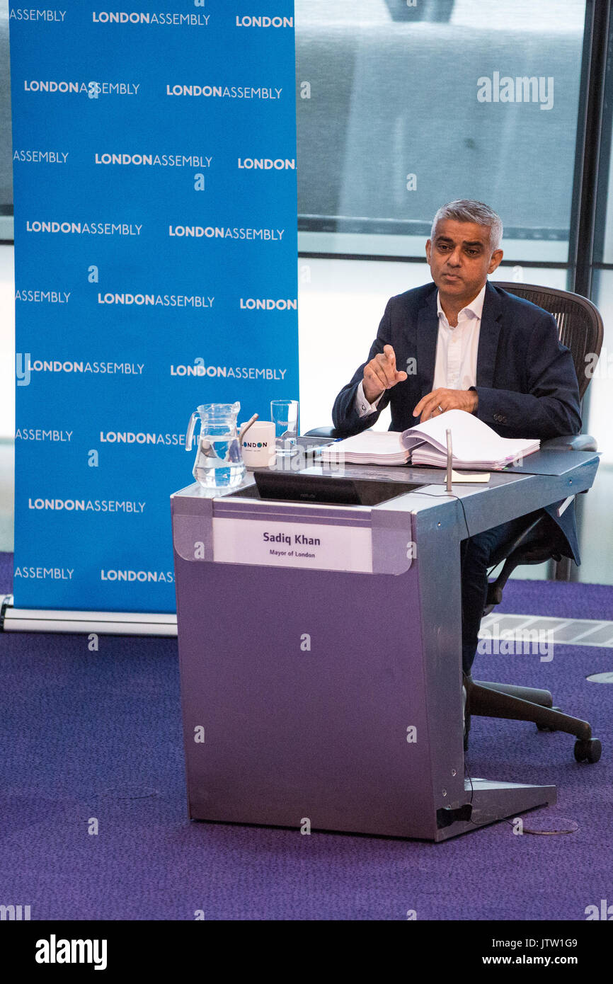 London, UK. 10th August, 2017. Mayor of London Sadiq Khan responds to questions from London Assembly Members during Mayor's Question Time at City Hall. Among topics discussed were: acid attacks, social housing, expenditure on fire and police services, 4G coverage on underground trains and noise from overnight underground trains. Credit: Mark Kerrison/Alamy Live News Stock Photo