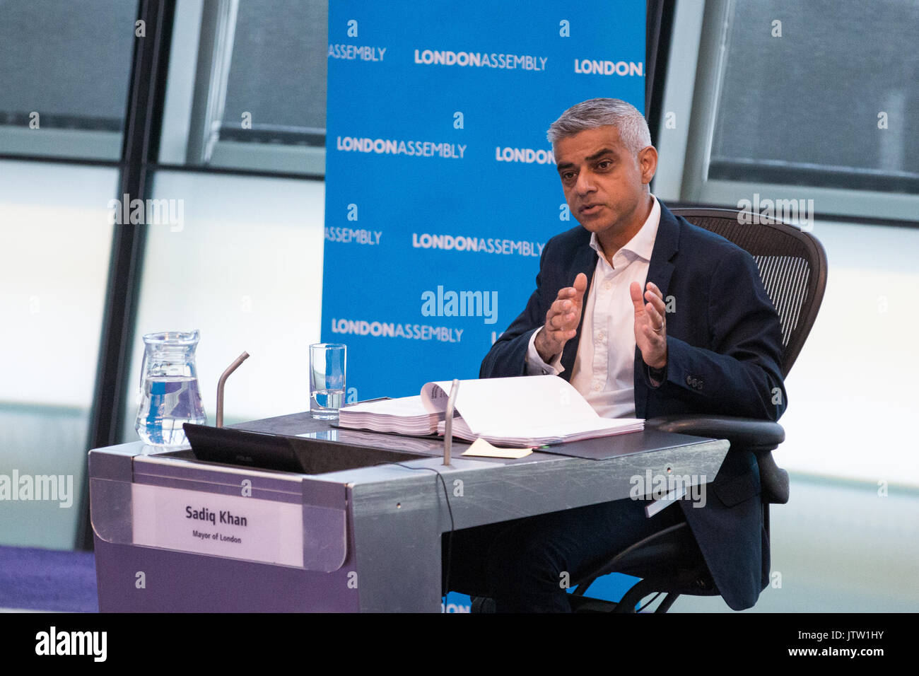 London, UK. 10th August, 2017. Mayor of London Sadiq Khan responds to questions from London Assembly Members during Mayor's Question Time at City Hall. Among topics discussed were: acid attacks, social housing, expenditure on fire and police services, 4G coverage on underground trains and noise from overnight underground trains. Credit: Mark Kerrison/Alamy Live News Stock Photo