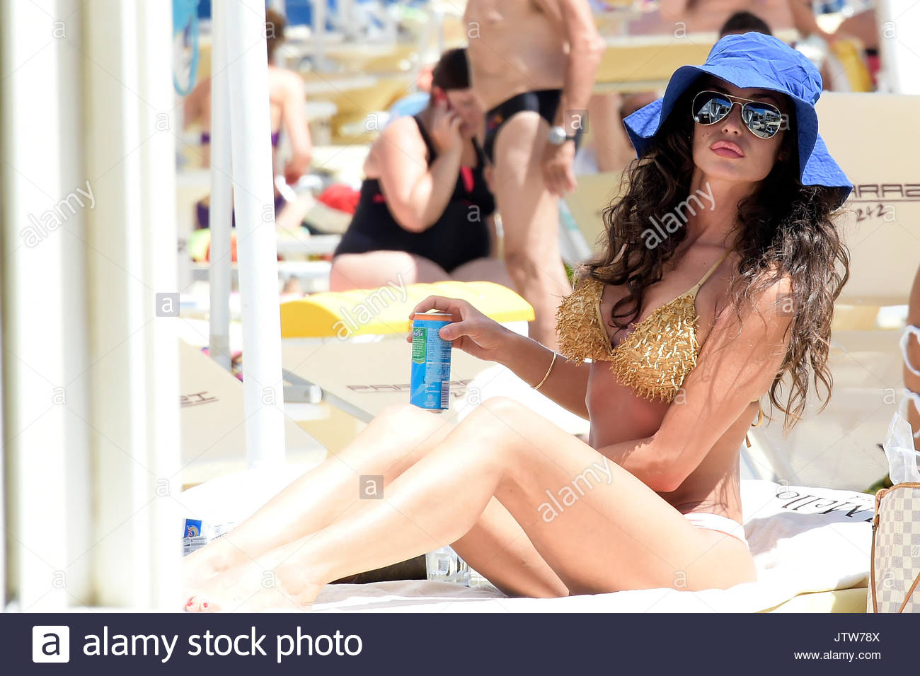 Paparazzi Raffaella Fico naked (94 photo), Cleavage Paparazzi Raffaella Fico nude (17 photos), Bikini