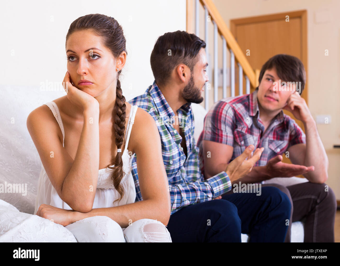 brunette wife two mmen