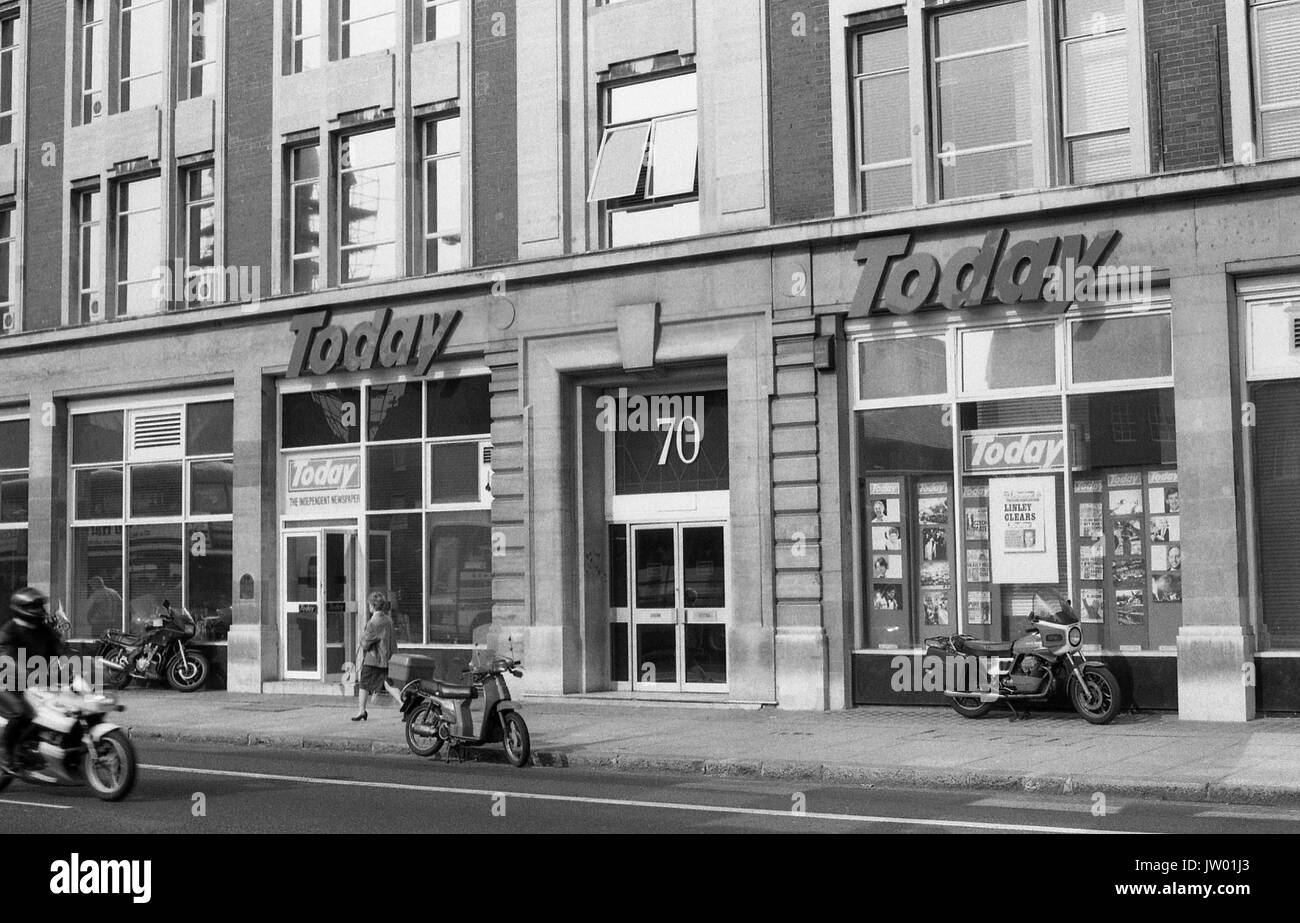 The headquarters of British national daily newspaper Today at 70 Vauxhall Bridge Road in London, England on March 30, 1990. Stock Photo