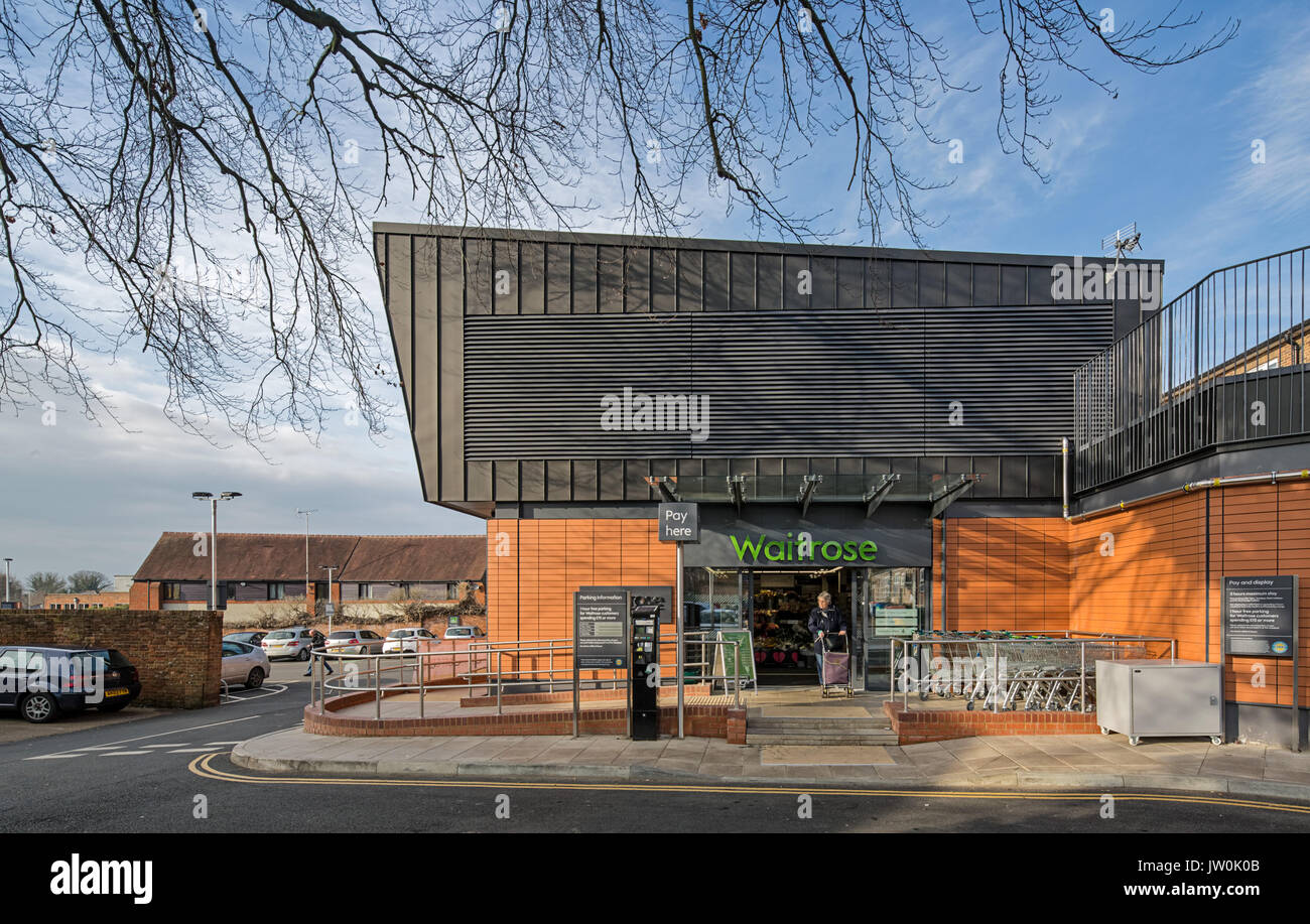 Leatherhead surrey hires stock photography and images Alamy