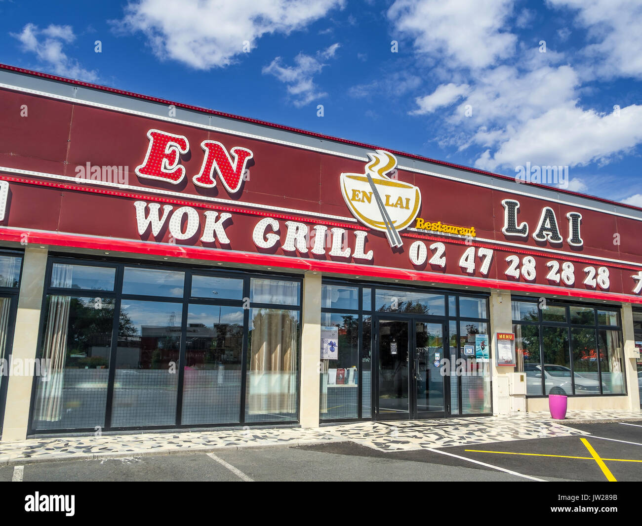 En Lai" Chinese wok grill self-service restaurant, Tours Stock ...