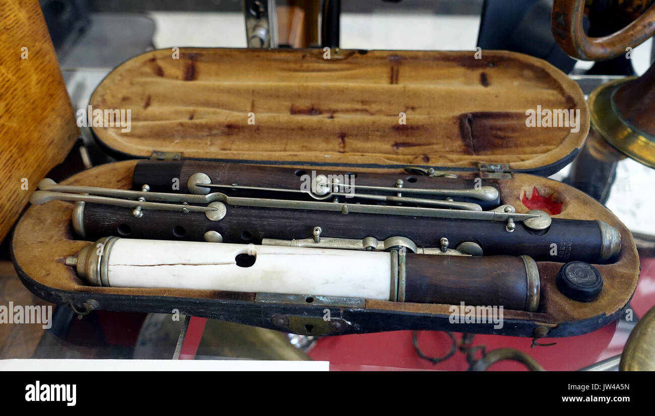 Flute with leather case, Albrecht, Freiburg, Germany, early 19th