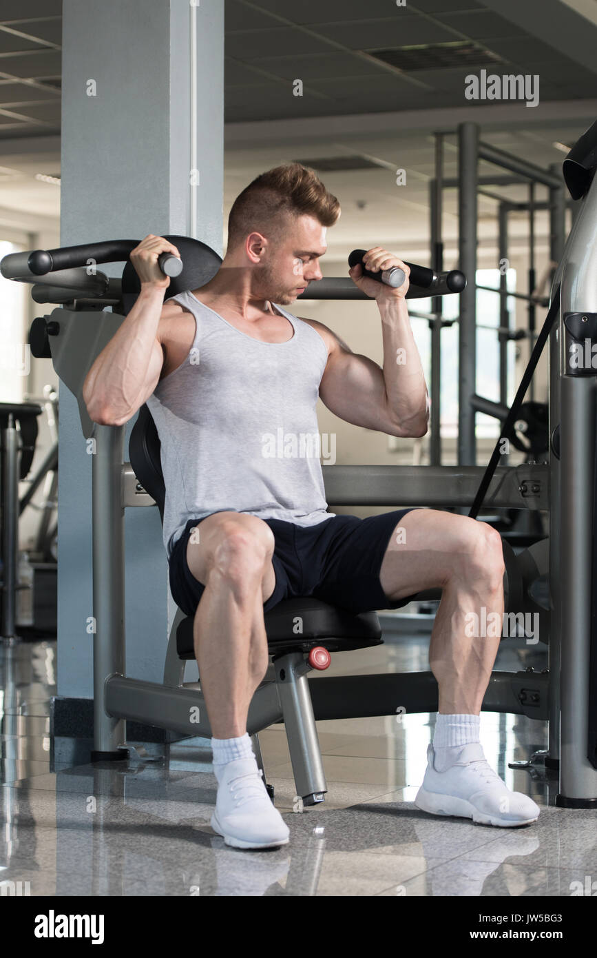 Shoulder muscles exercise hi-res stock photography and images - Alamy
