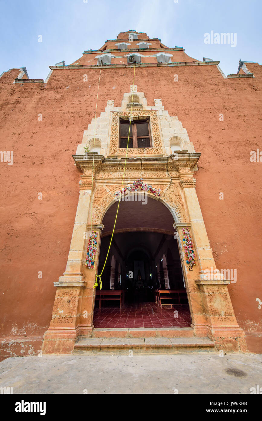 Exterior of the convent of Mama, Yucatan (Mexico) Stock Photo