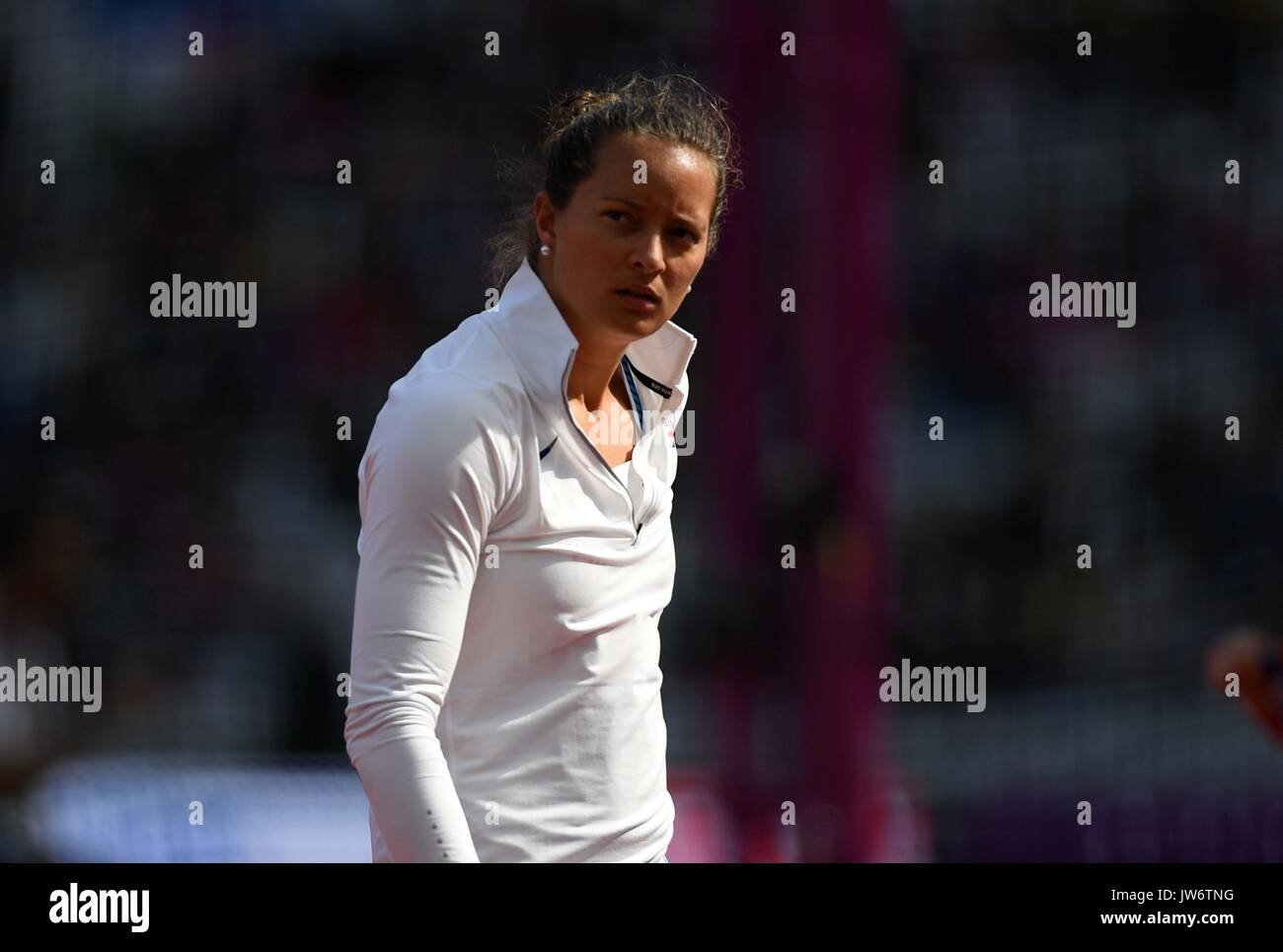 London, UK. 11th Aug, 2017. Jade LALLY (GBR) in the womens discus throw qualification. IAAF world athletics championships. London Olympic stadium. Queen Elizabeth Olympic park. Stratford. London. UK. 11/08/2017. Credit: Sport In Pictures/Alamy Live News Stock Photo