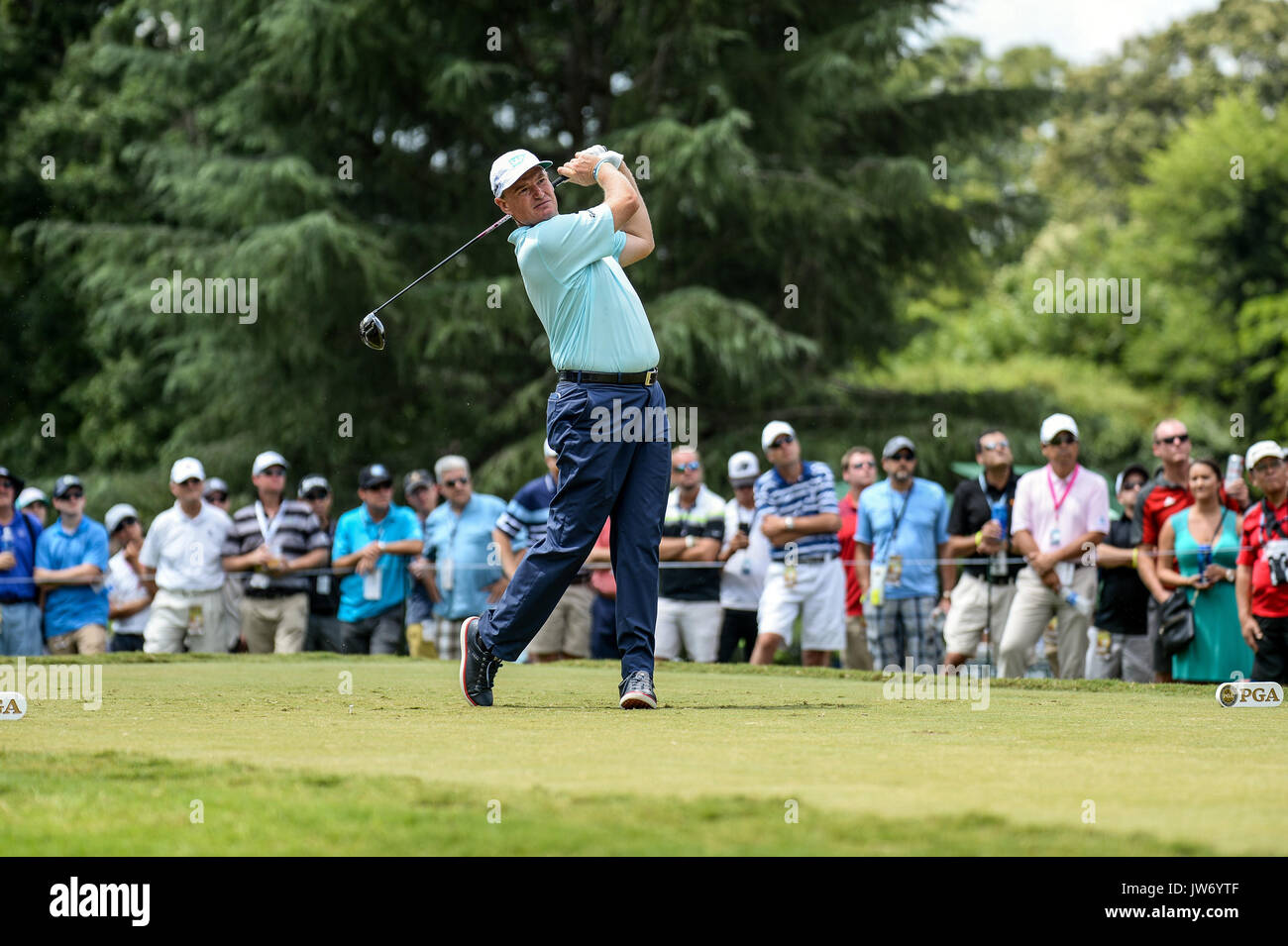 10th August 2017, Quail Hollow, Charlotte, NC, USA; Ernie Els on the 9th tee during 1st round action at the PGA Championship at the Quail Hollow Club Charlotte, Stock Photo