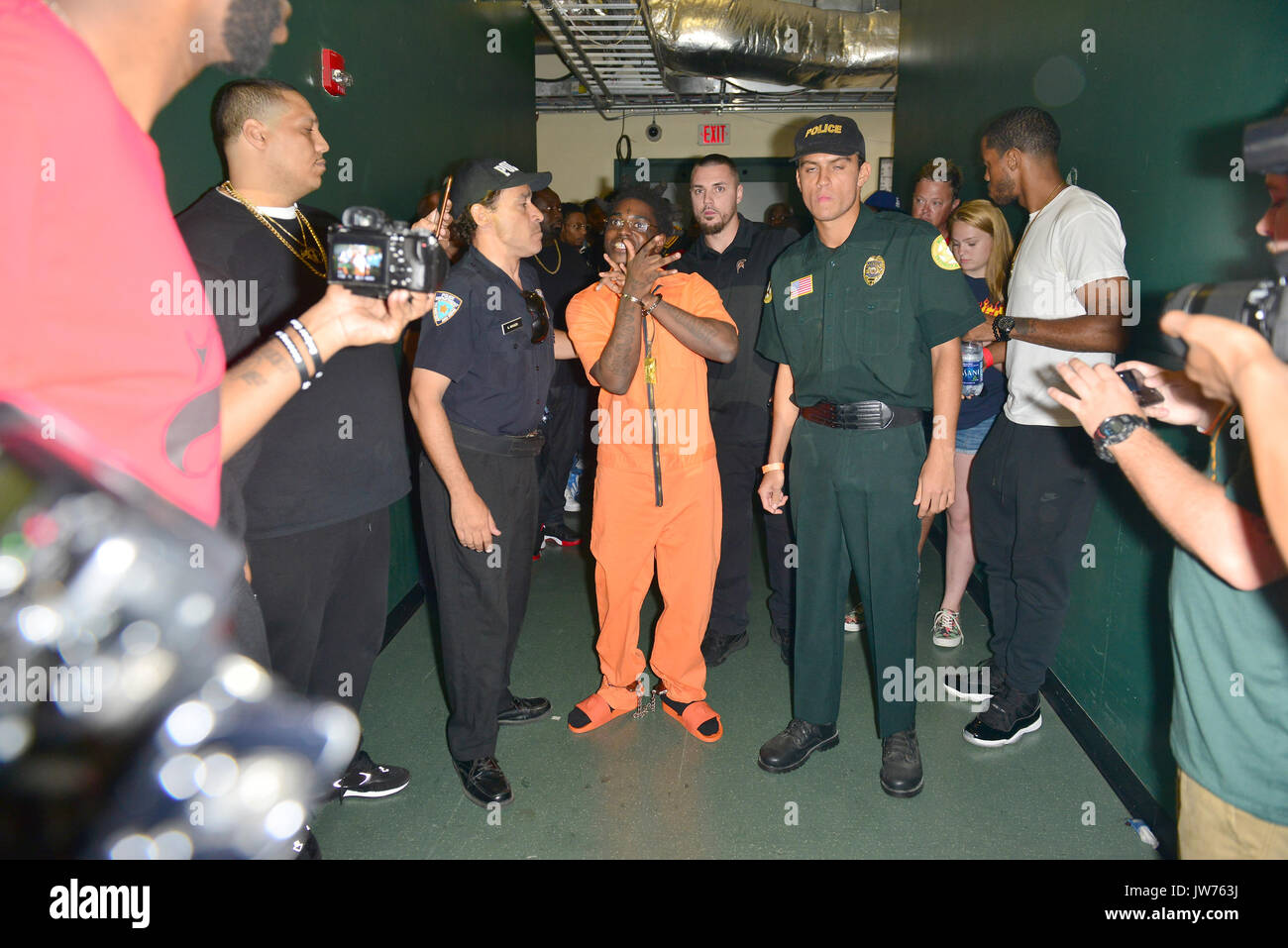 Coral Gables, FL, USA. 10th Aug, 2017. Kodak Black backstage at his Homecoming Concert first show since getting home from jail in June at Watsco Center on August 10, 2017 in Coral Gables, Florida. Credit: Mpi10/Media Punch/Alamy Live News Stock Photo