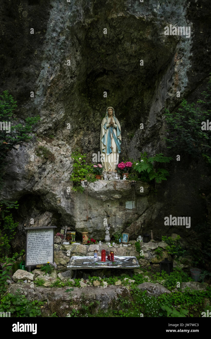 Virgin mary grotto hi-res stock photography and images - Alamy