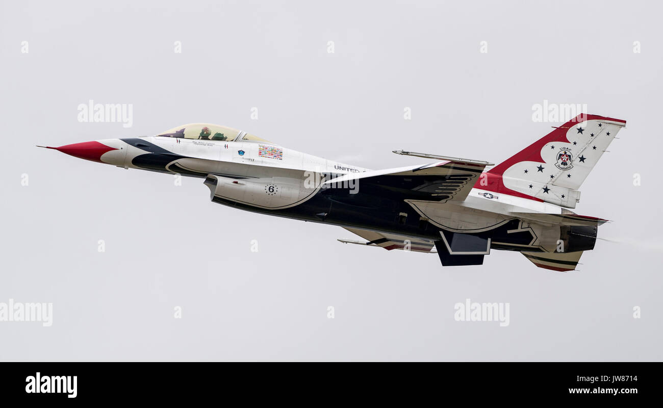 Thunderbirds Aerobatic Display Team, USAF Stock Photo Alamy