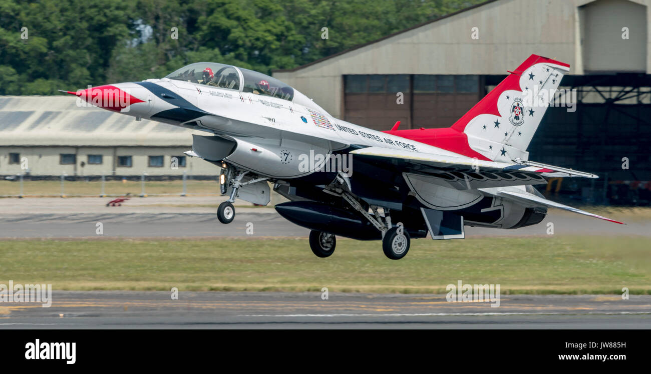 Thunderbirds Aerobatic Display Team, USAF Stock Photo Alamy