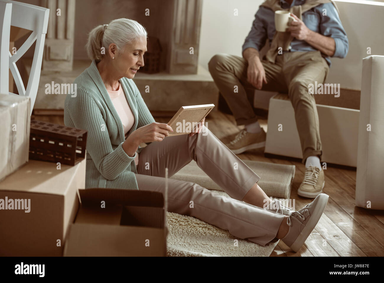 Old People Moving Boxes Stock Photos Old People Moving Boxes