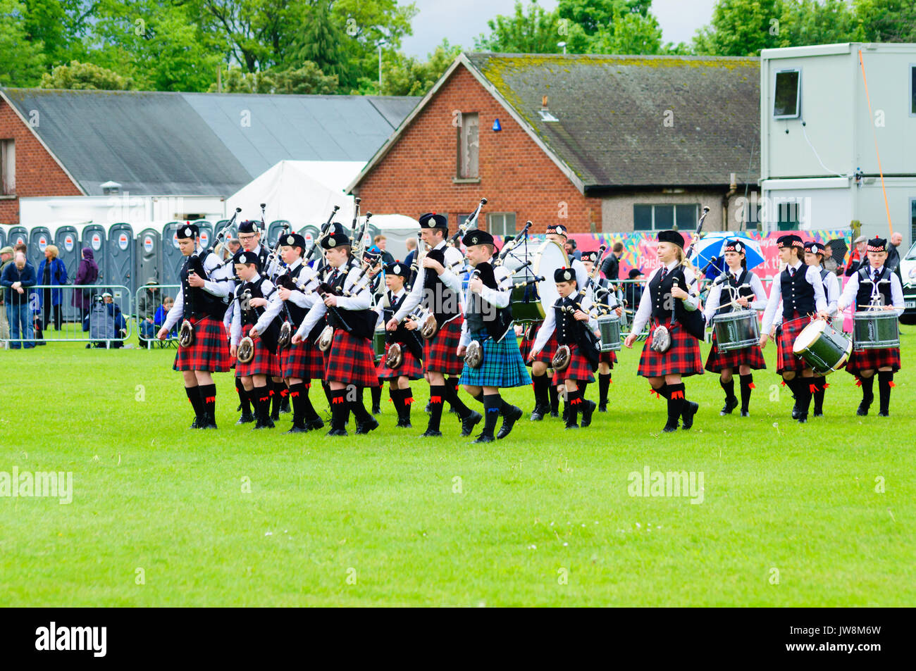 Paisley saint james hires stock photography and images Alamy