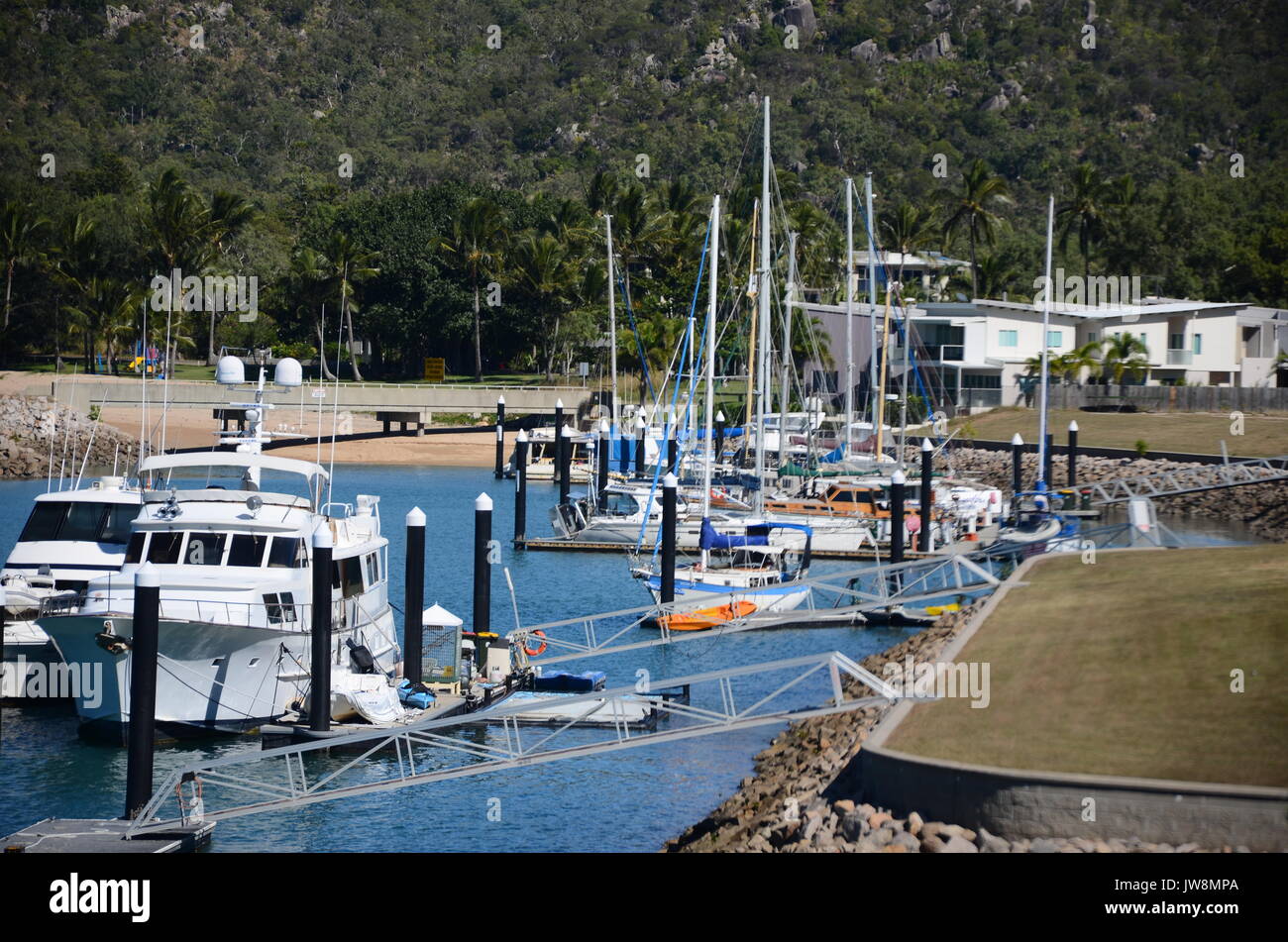 Magnetic Island Marina High Resolution Stock Photography and Images - Alamy