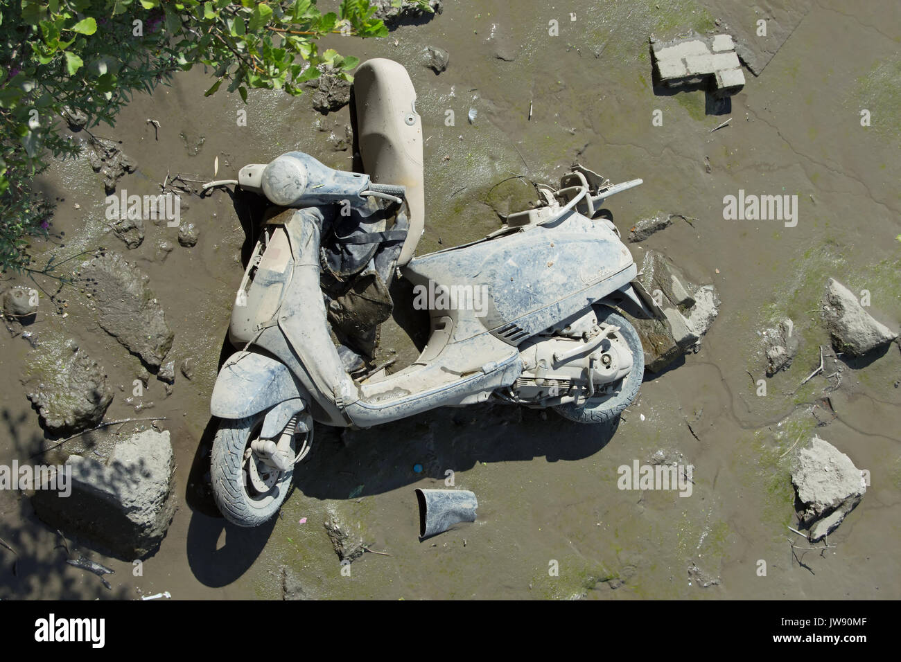 Abandoned Motor Scooter High Resolution Stock Photography and Images ...