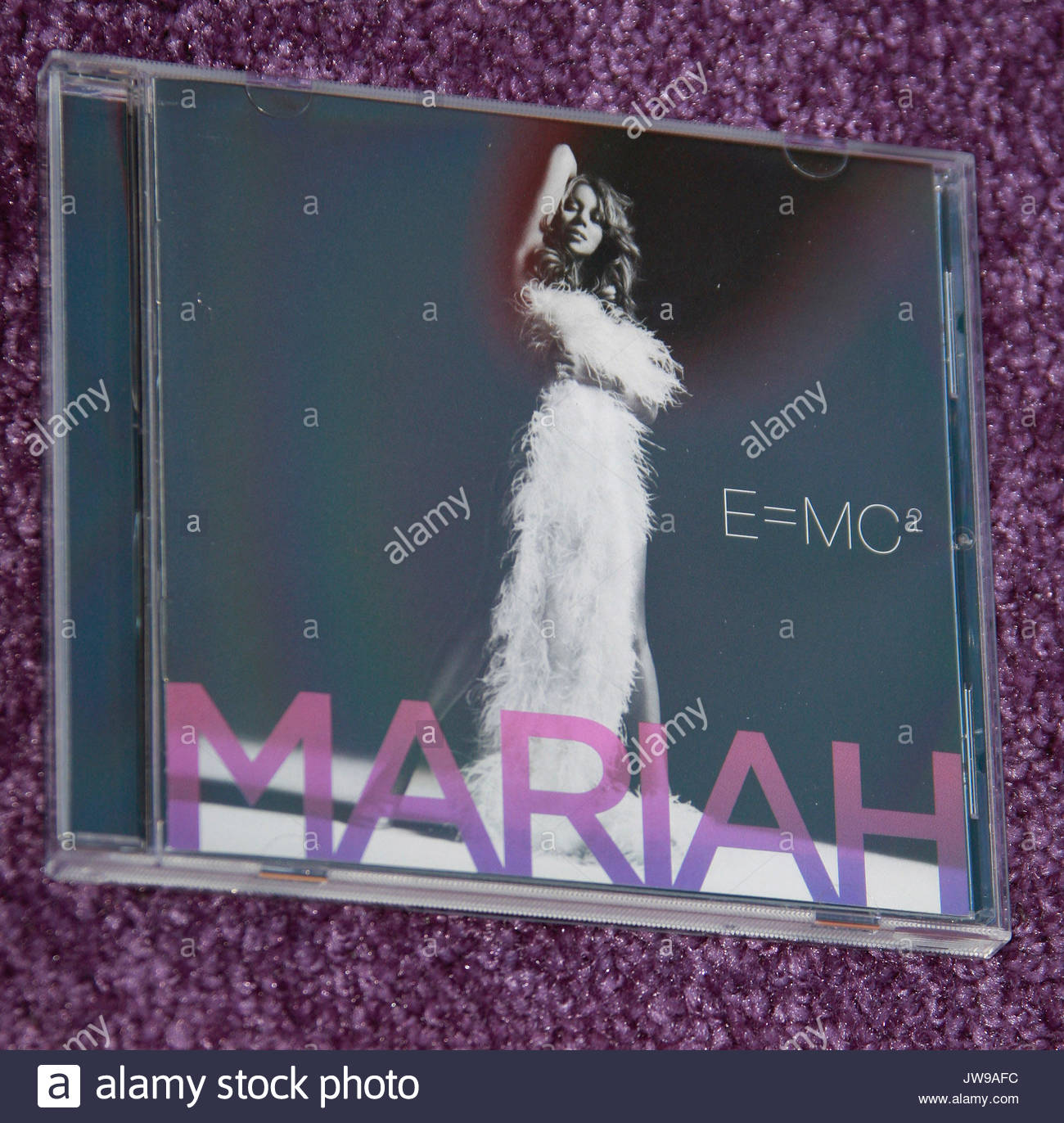 mariah carey new cd cover singer mariah carey was 2 1 2 hours late
