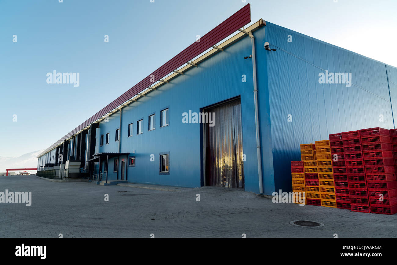 Cold storage warehouse hires stock photography and images Alamy