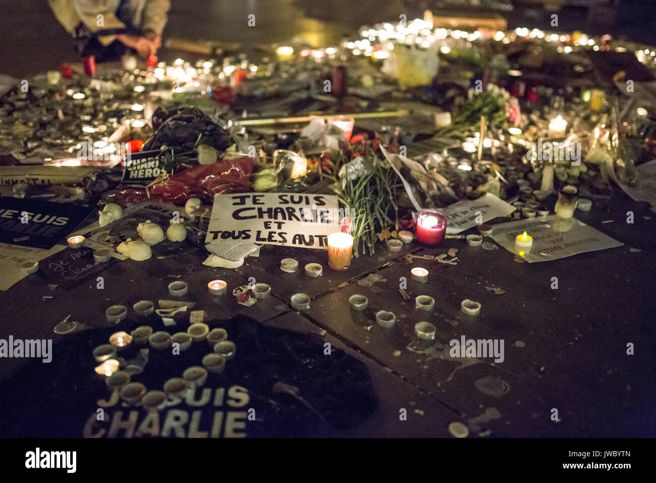 je suis charlie et tous les autres. Homage at the victims of Charlie hebdo killing in Paris the 7th of january 2015. Stock Photo