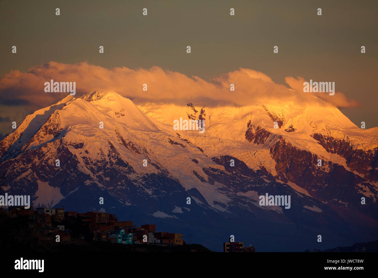 Sunset on Illimani (6438m/21,122ft), La Paz, Bolivia, South America Stock Photo