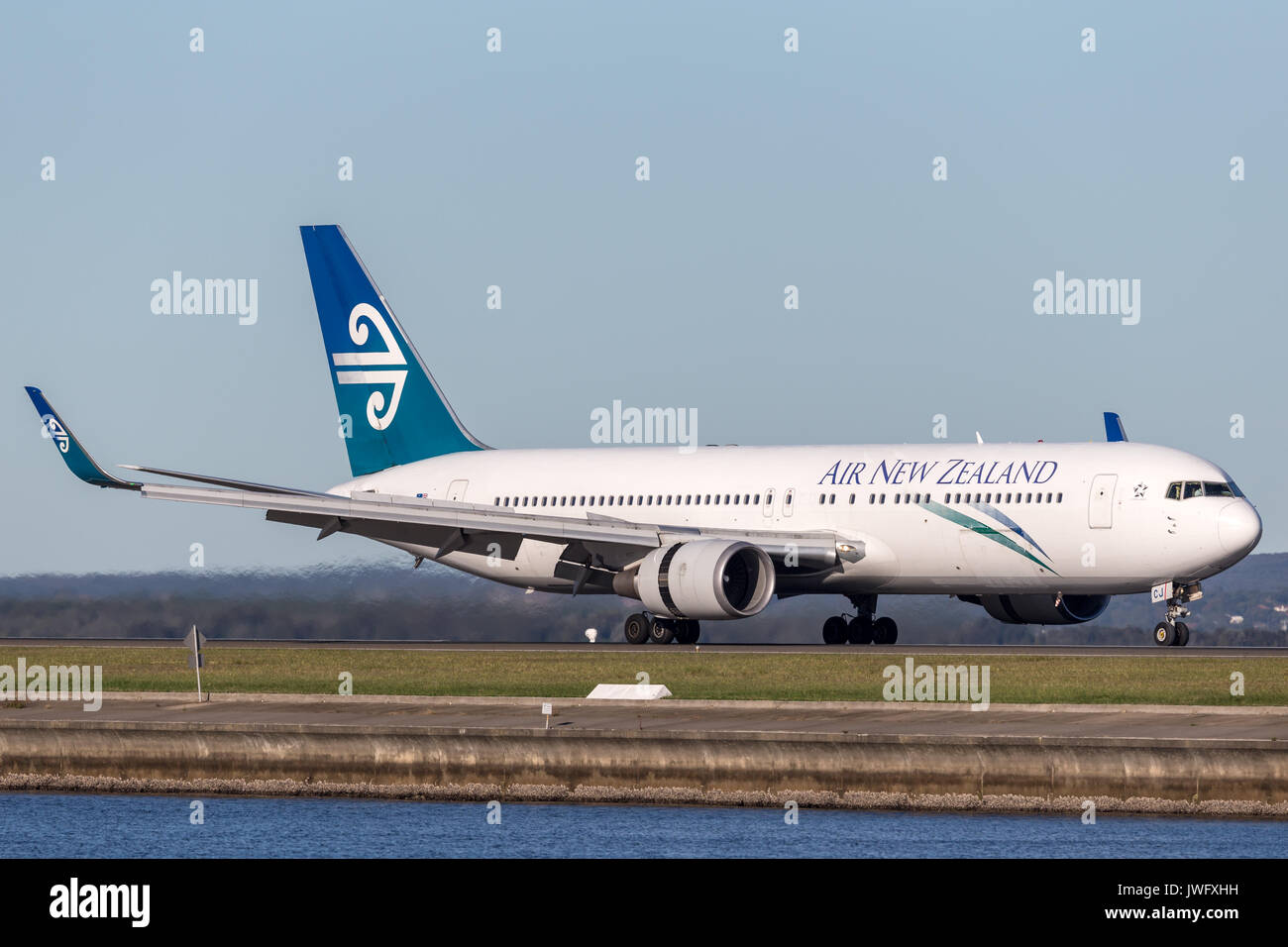 Air New Zealand Boeing 767 Landing at Sydney Airport. Stock Photo