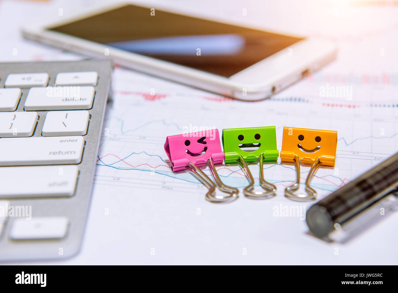 Smile paper clips, keyboard, pen, tablet and documents Stock Photo Alamy