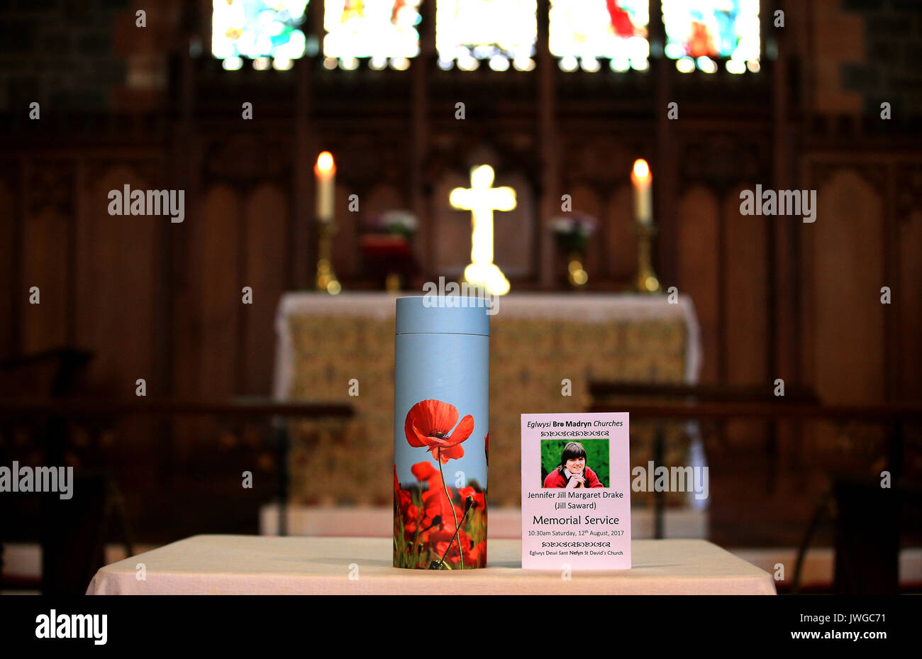 A container holding the ashes of Jill Saward inside St David's Church in Gwynedd, north-west Wales, ahead of a memorial service for the victims' rights campaigner. Stock Photo