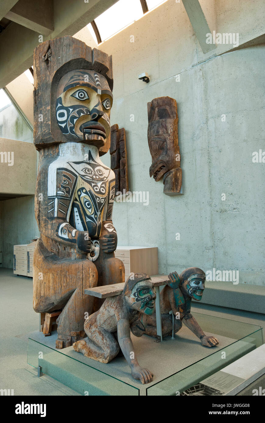 Sculpture carved by Kwakwaka'wakw artist George Nelson, Museum of Anthropology, Vancouver, British Columbia, Canada Stock Photo