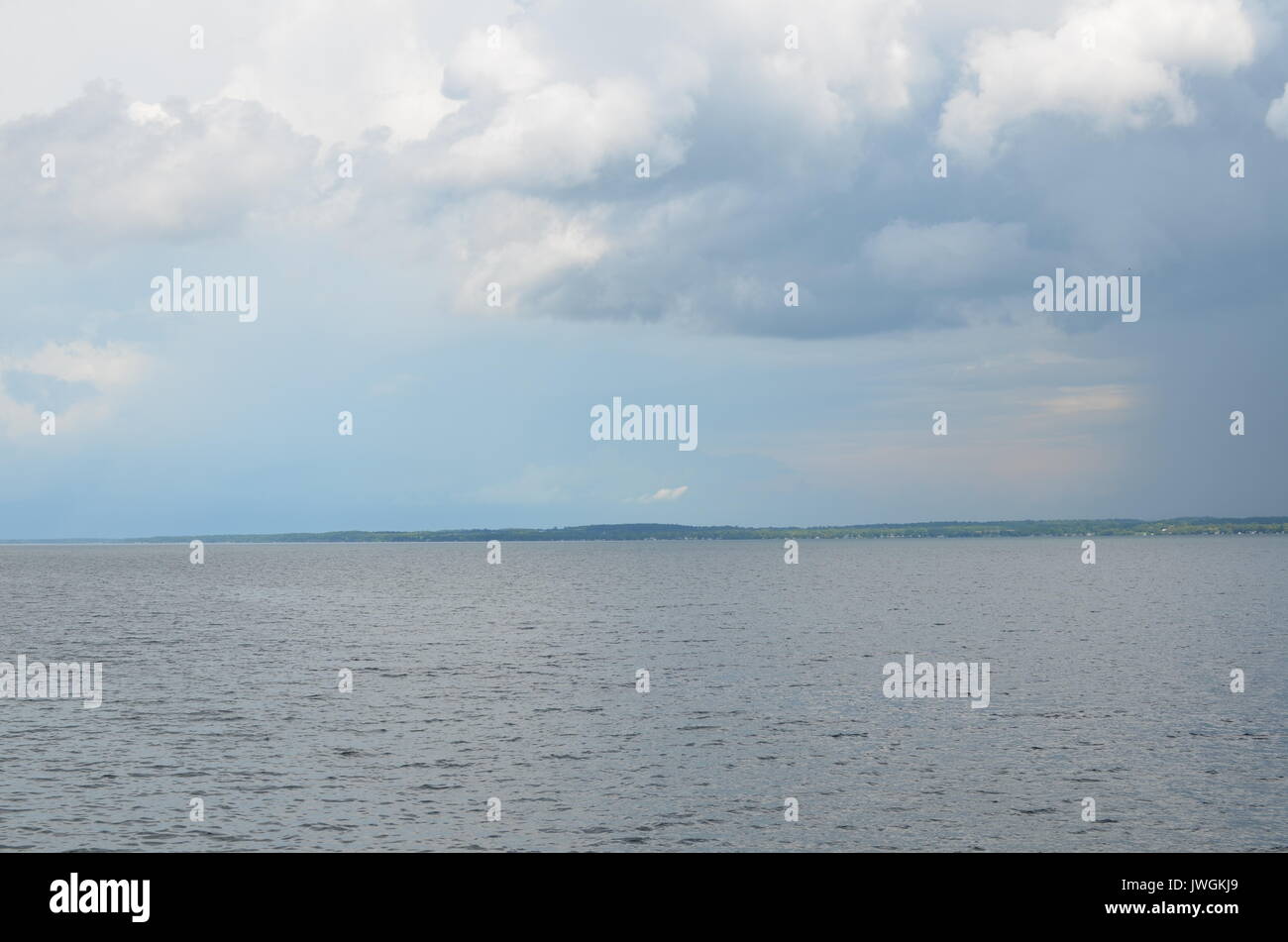 Pretty lake view hi-res stock photography and images - Alamy