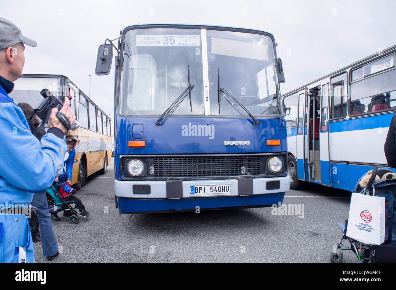 Ikarus 260 - Havana, Cuba, It appears to be badged as a 'Gi…