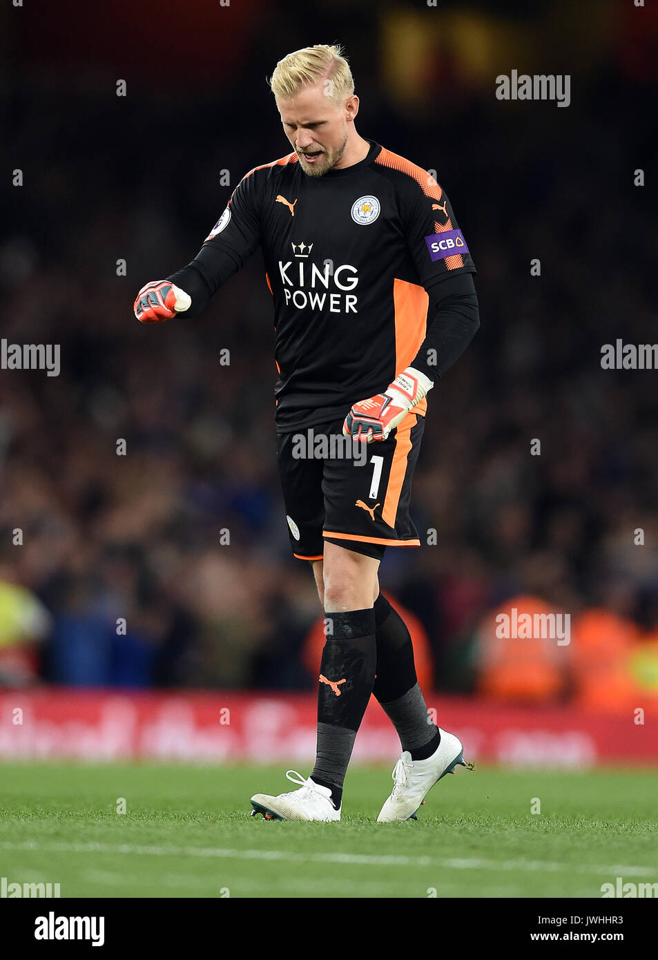 Leicester City goalkeeper Kasper Schmeichel Stock Photo Alamy