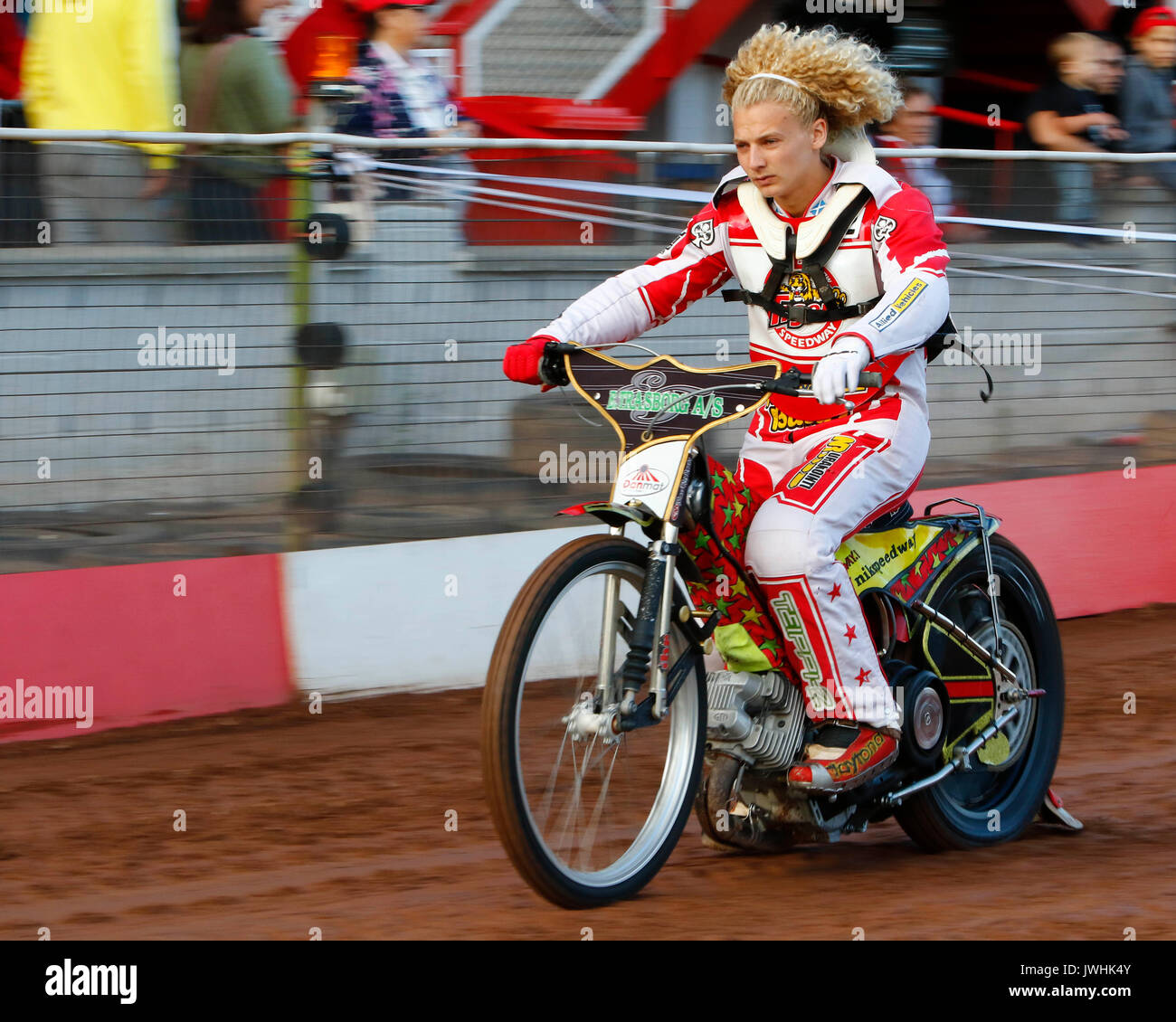 Glasgow, Scotland, UK. 12th August, 2017. Welcome your Glasgow Tigers Credit: Colin Poultney/Alamy Live News Stock Photo