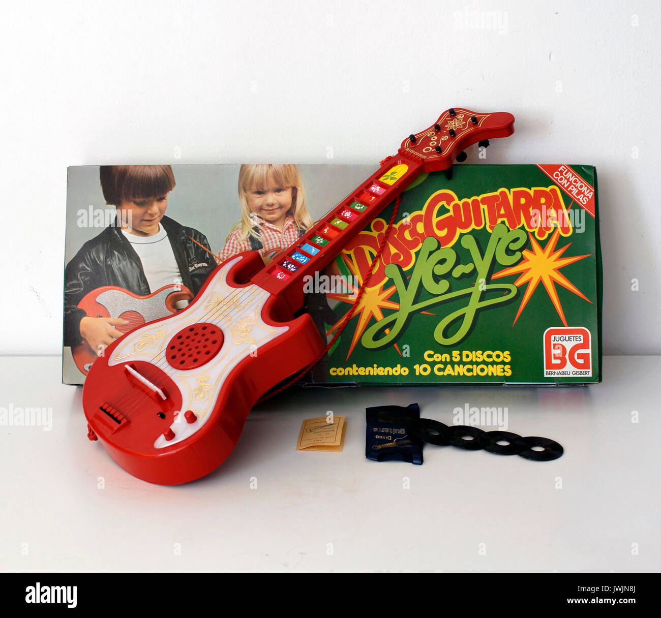 Vintage guitar toy Ye Ye made by Gisbert Bernabeu Barcelona Made