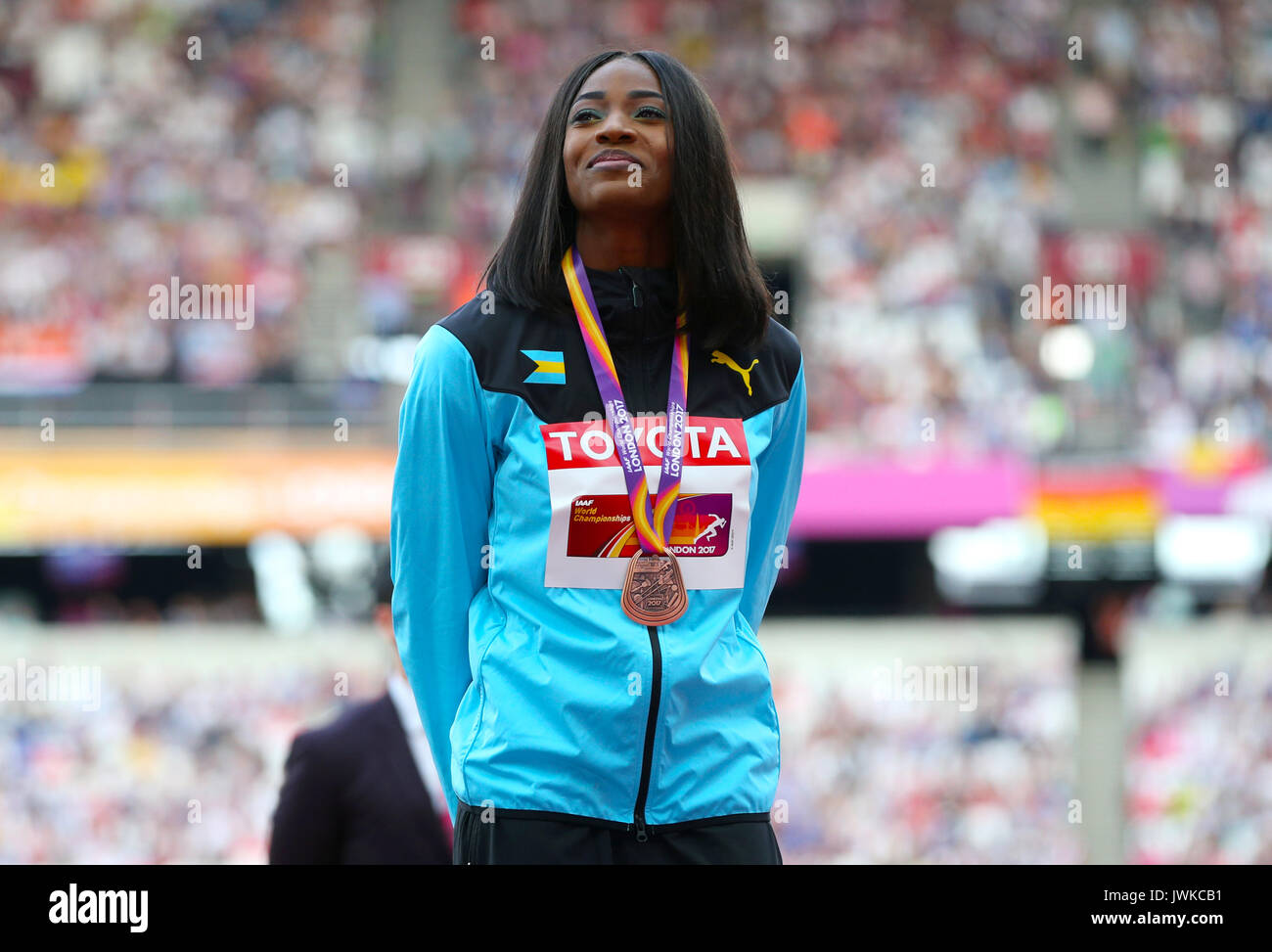 Bahamas' Shaunae Miller-Uibo celebrates with the bronze medal on the podium for the Womens 200m Final during day nine of the 2017 IAAF World Championships at the London Stadium. PRESS ASSOCIATION Photo. Picture date: Saturday August 12, 2017. See PA story ATHLETICS World. Photo credit should read: Jonathan Brady/PA Wire. Stock Photo