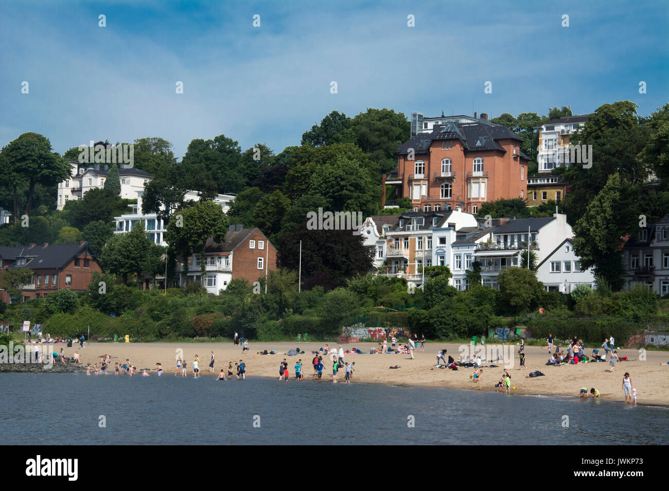 Beach on the Elbe estuary at Oevelgonne, Hamburg, Germany Stock Photo ...
