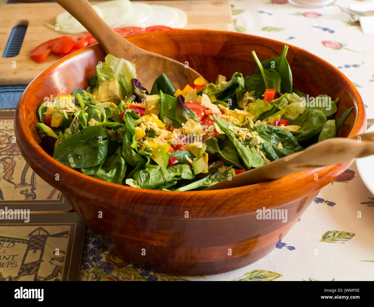 Mixed salad bowl hires stock photography and images Alamy