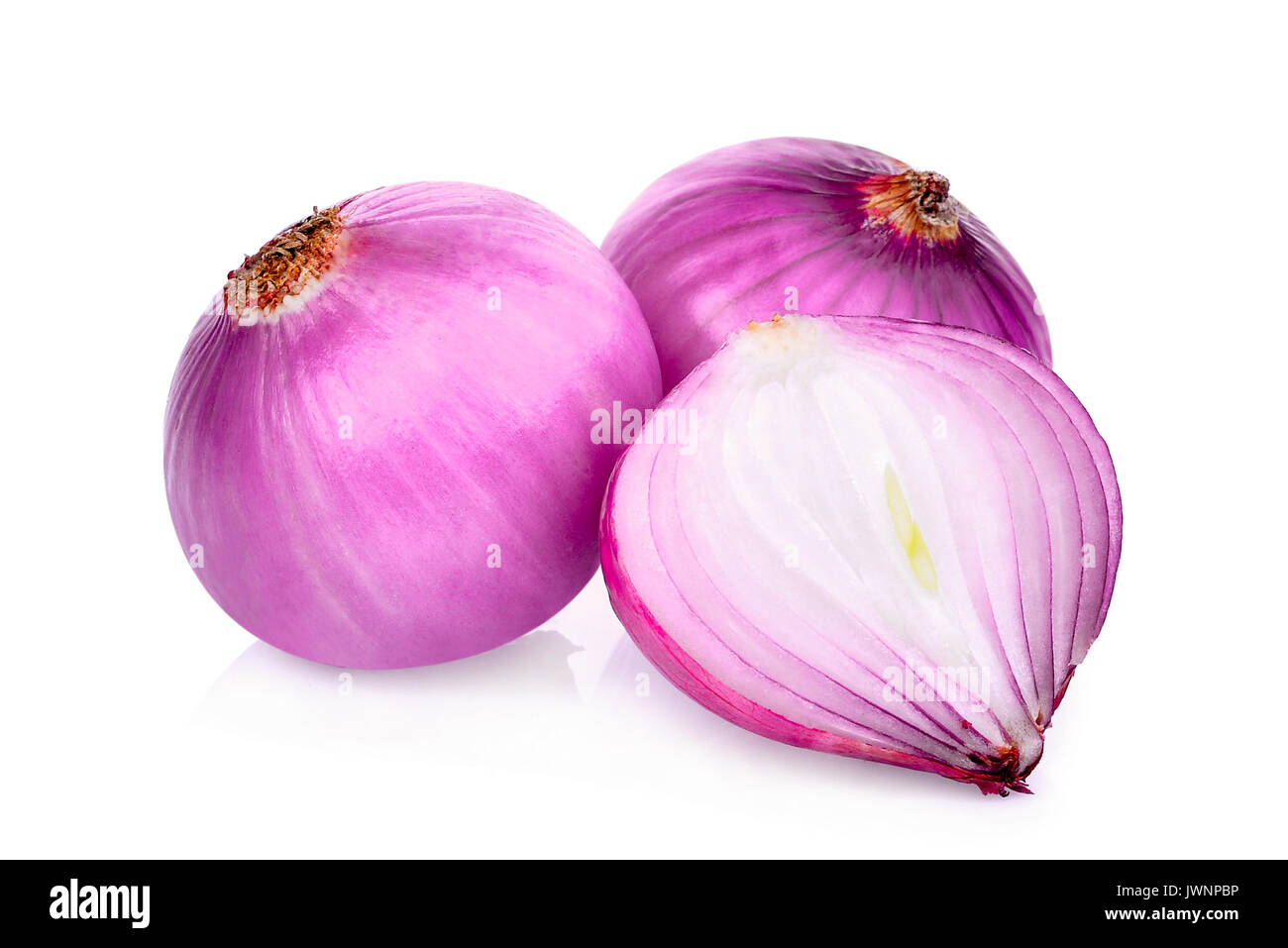 red onion slice isolated on white background Stock Photo - Alamy