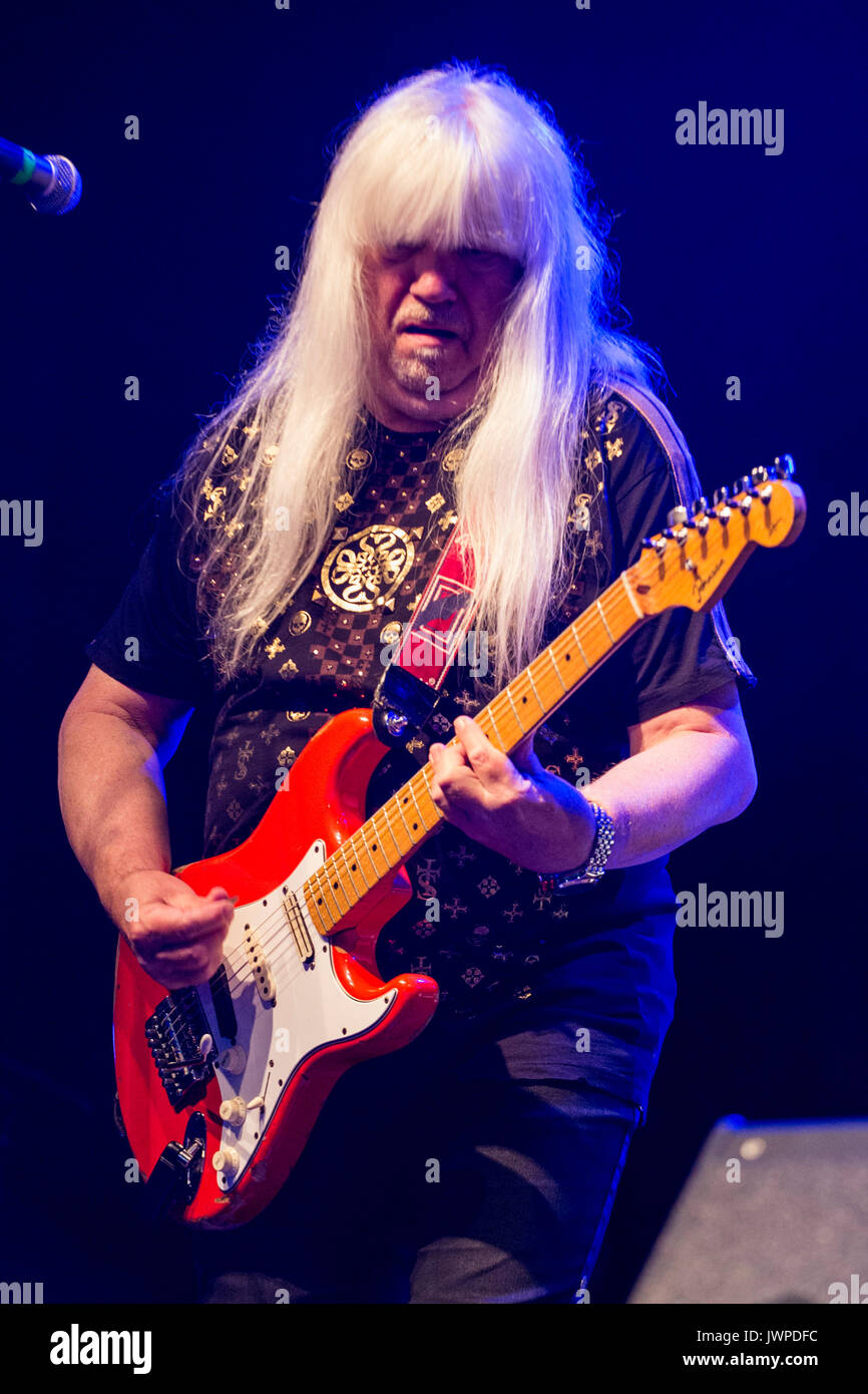 Andy scott sweet hi-res stock photography and images - Alamy