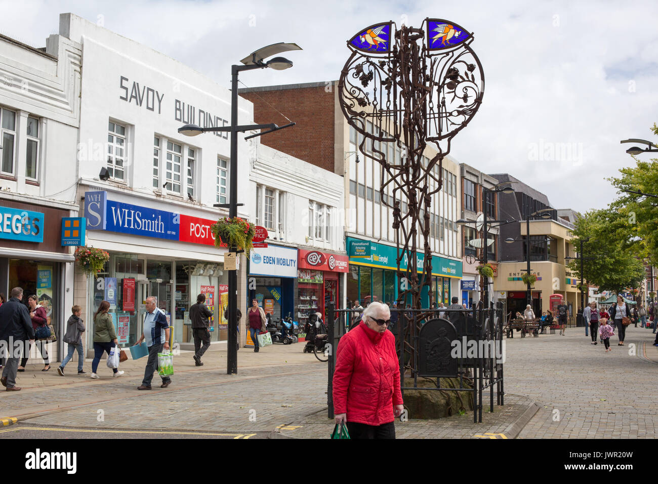 Fareham, a small market town in Hampshire. The photo shows the pedestrianised West Street, the town's main shopping road. Stock Photo