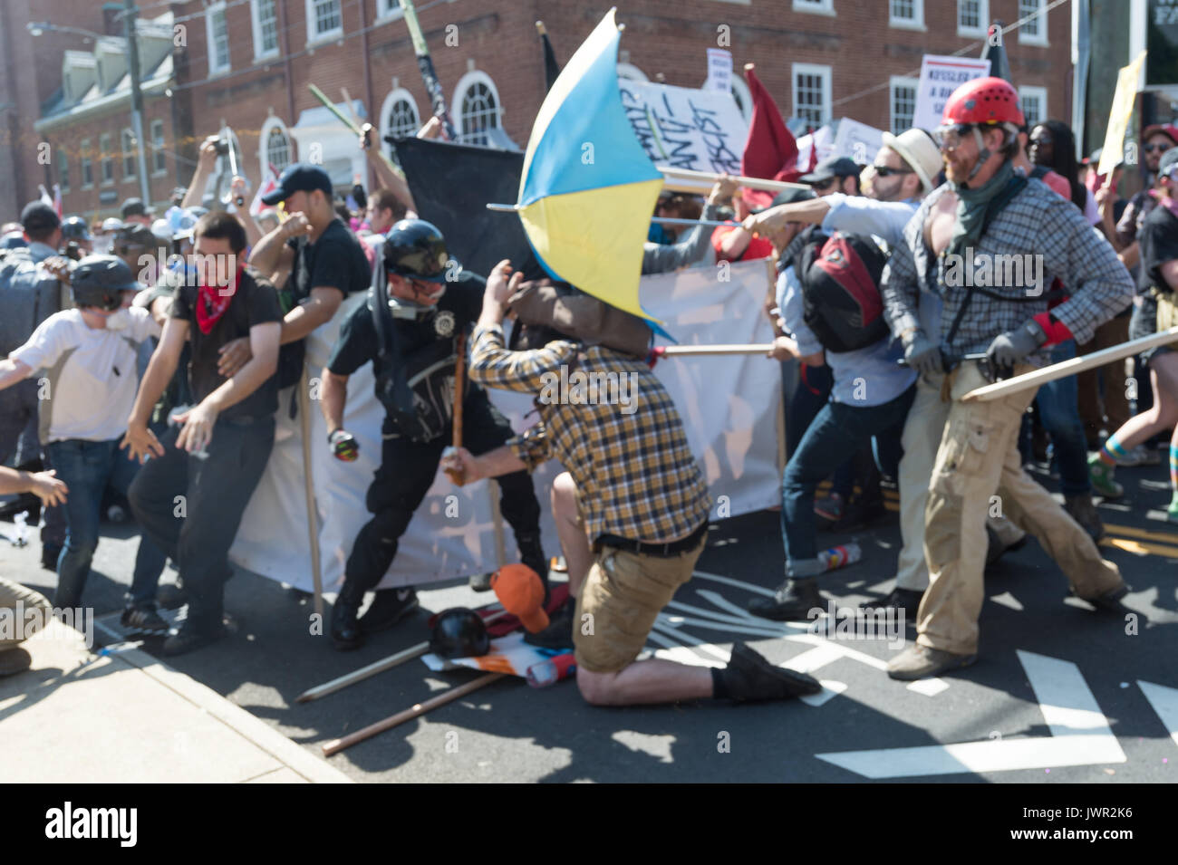 Charlottesville riot hi-res stock photography and images - Alamy