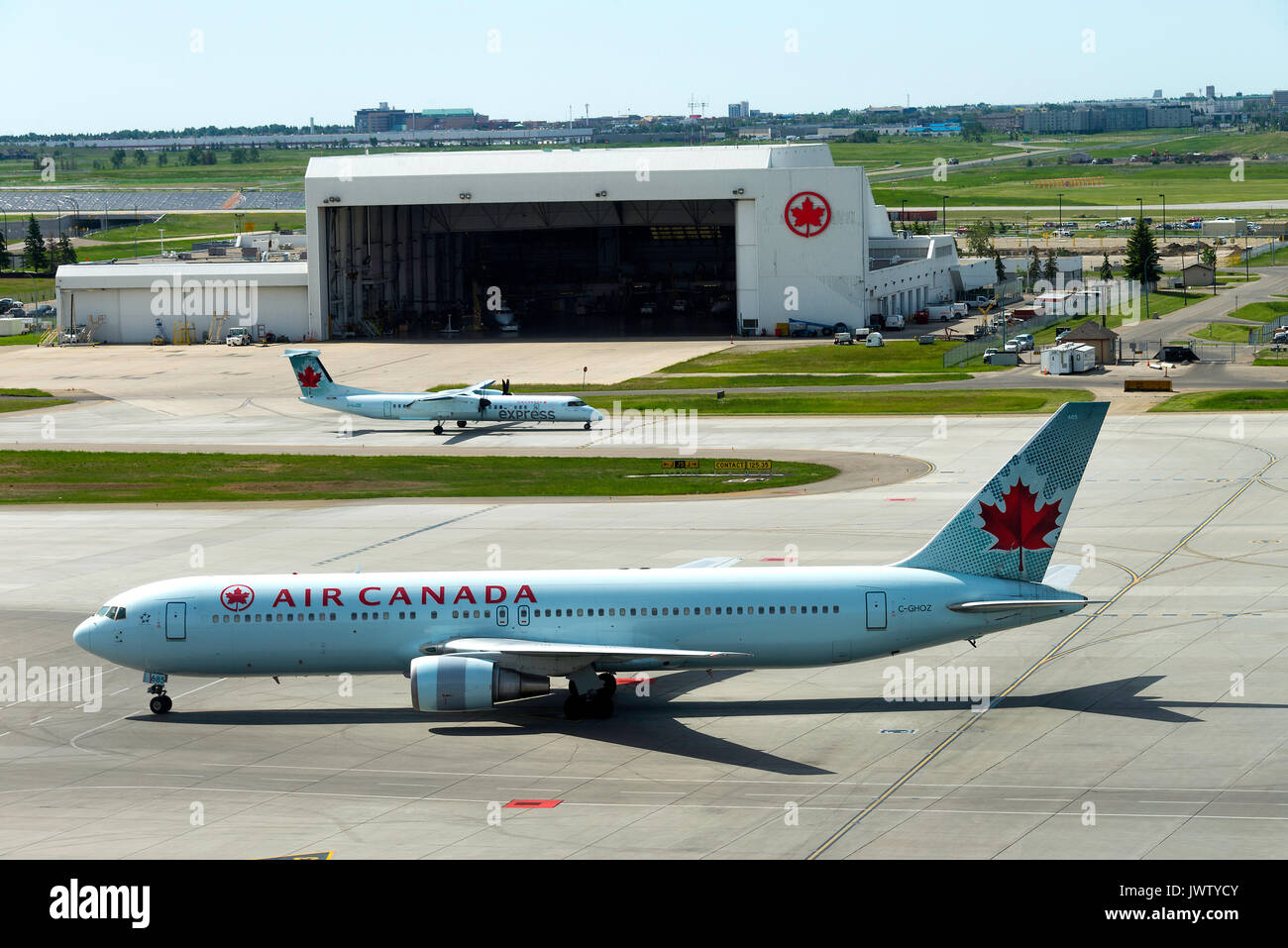 Air Canada Airline Boeing 767-375ER Airliner C-GHOZ Taxiing on Arrival at Calgary International Airport Alberta Canada Stock Photo