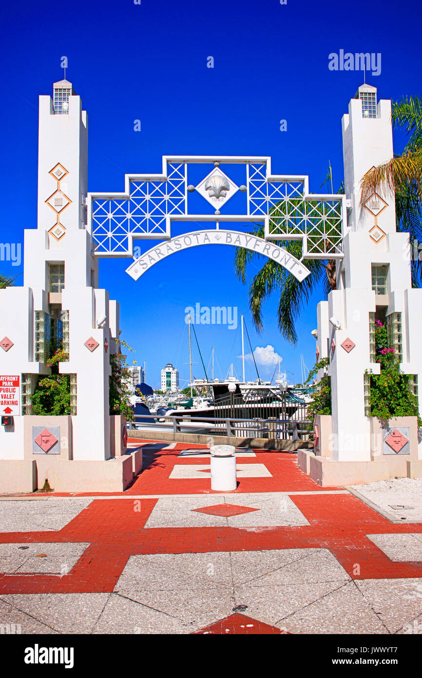 Sarasota Bayfront Park and Marina Jack Trail arch in Sarasota FL, USA ...