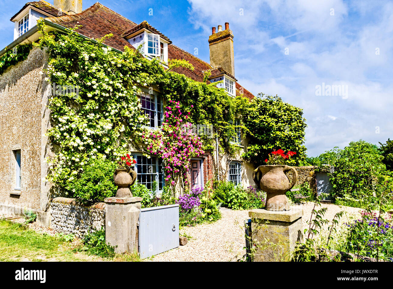 Charleston Farmhouse in Sussex, Home of the Bloomsbury Group; Wohnhaus der Bloomsbury Gruppe auf